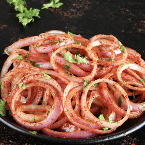MASALA LACCHA ONION